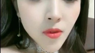小情侣之间玩剧情，强行拔了衣服推到干，深喉怼嘴花样操 逼双男战一女第02集