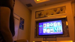 偷情骚货上位骑乘